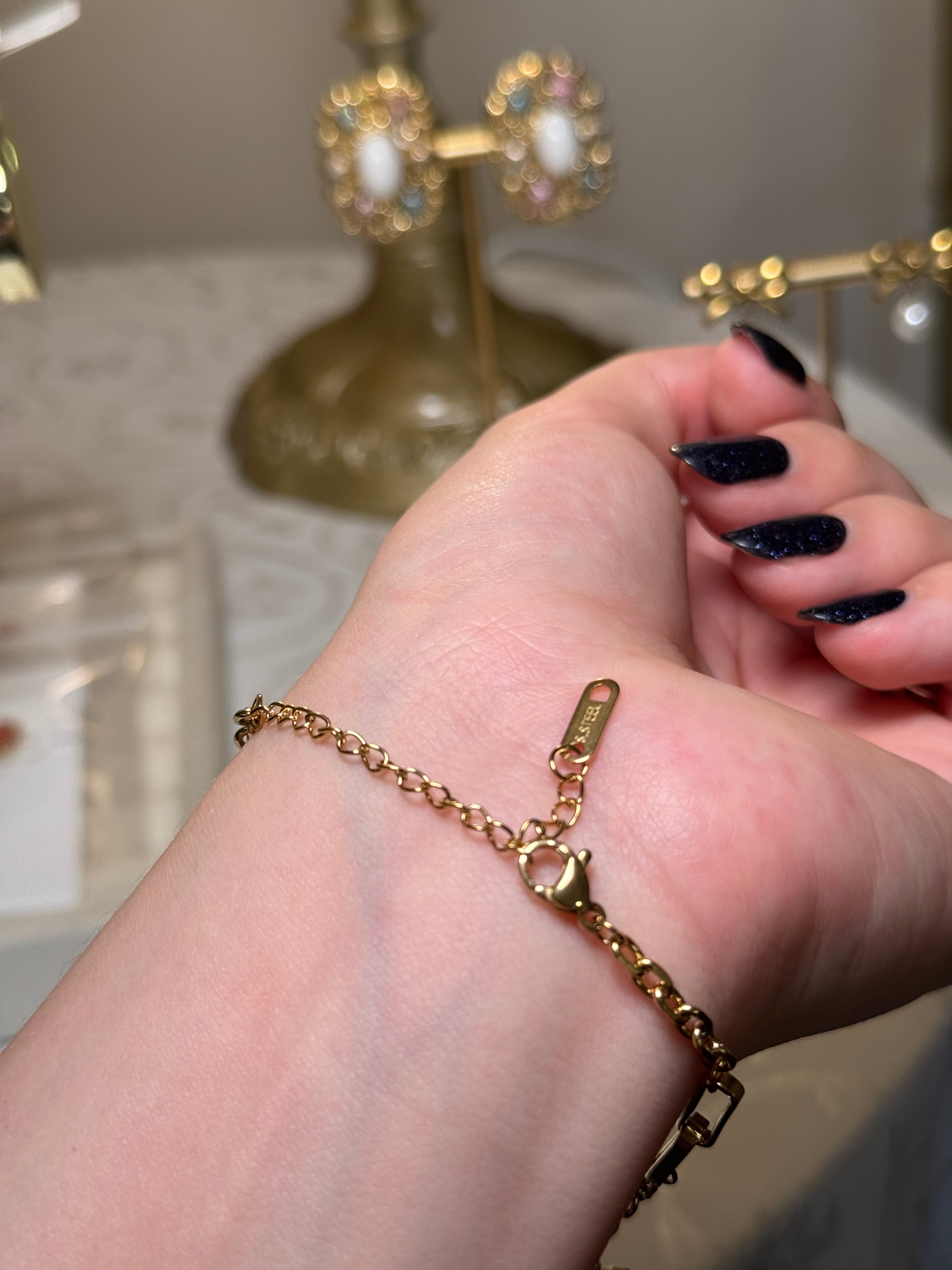 Chain Link Love Heart Gold Plated Bracelet